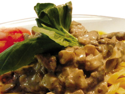 Паста с говядиной и грибами